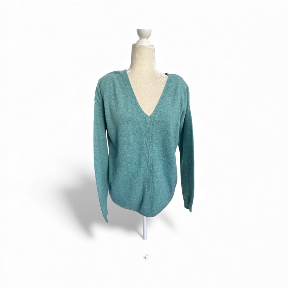 Nicole Miller Retro Classic Aqua V-Neck Sweater 100%Cashmere soft cozy SZ L
